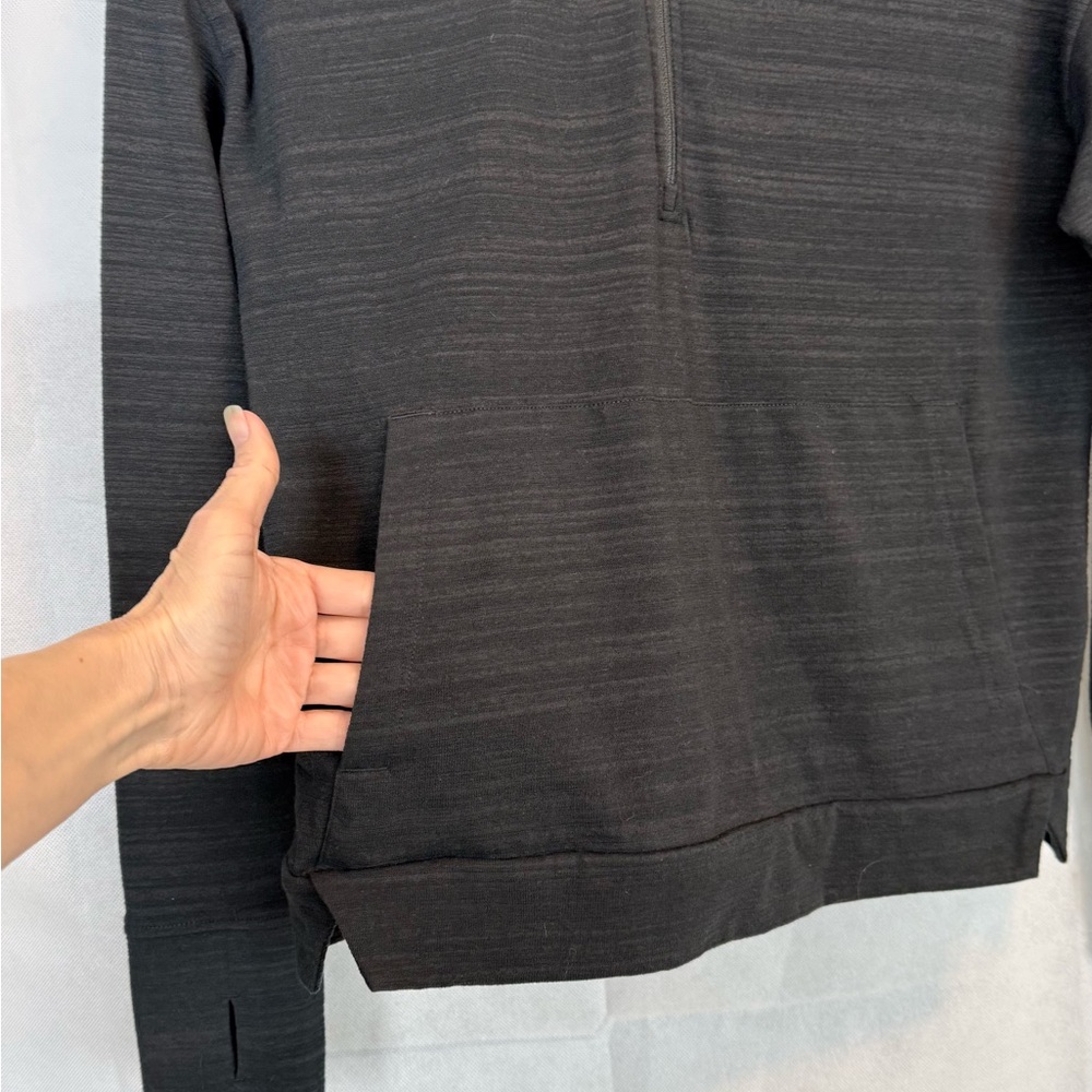 KÜHL Women's Accel 1/2 Zip lightweight performance black sweatshirt EUC - Picture 10 of 10